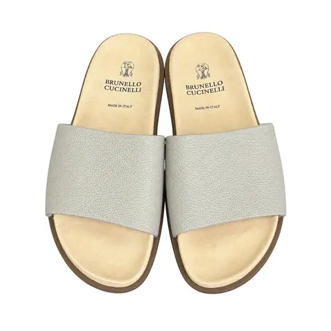 Brunello Cucinelli Slides