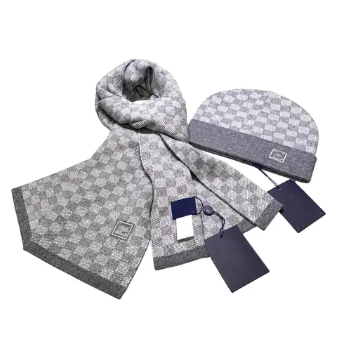 Louis Vuitton Scarf Hat Set